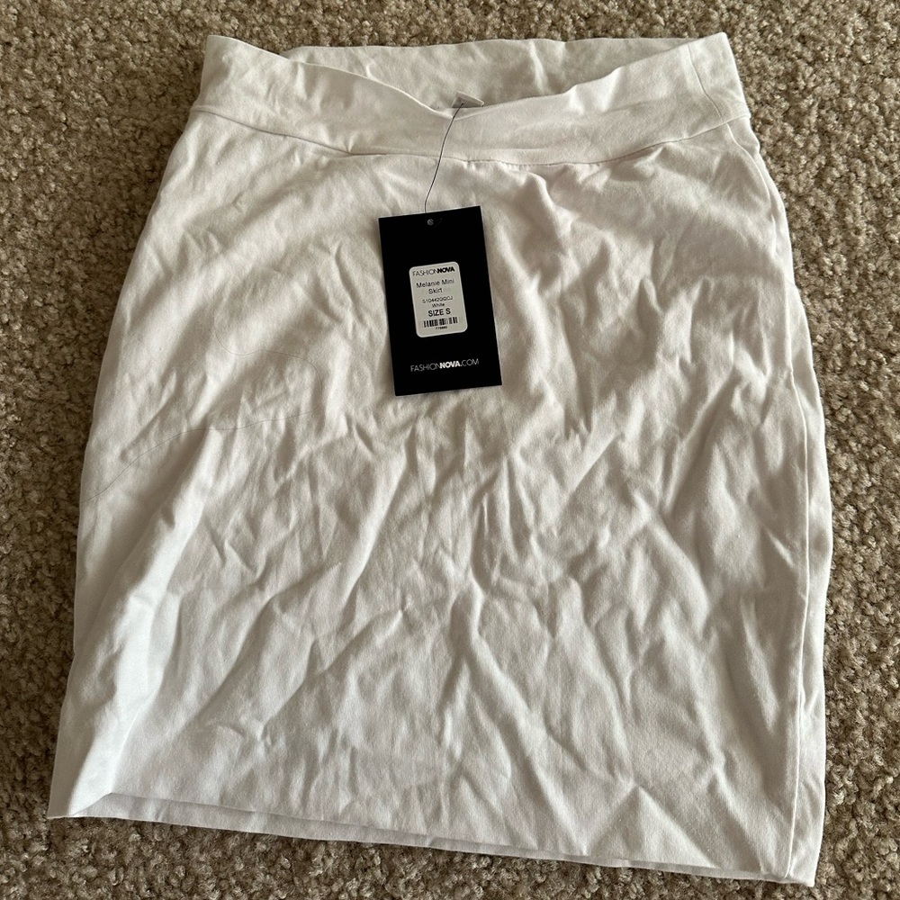 White fashion nova mini white skirt